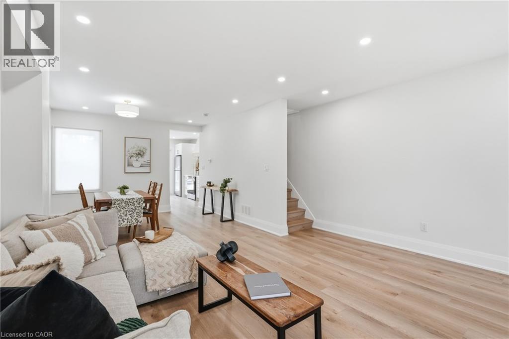 205 Locke Street N, Hamilton, Ontario  L8R 3B1 - Photo 9 - 40829170
