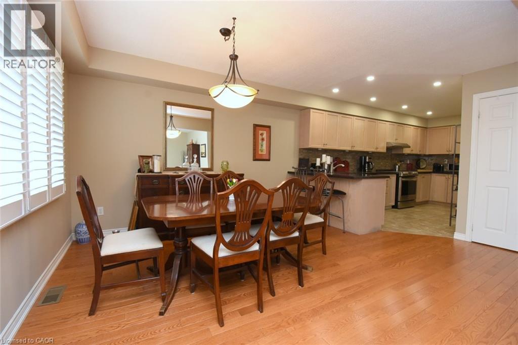 320 Hamilton Drive Unit# 4, Ancaster, Ontario  L9G 4W6 - Photo 6 - 40827908