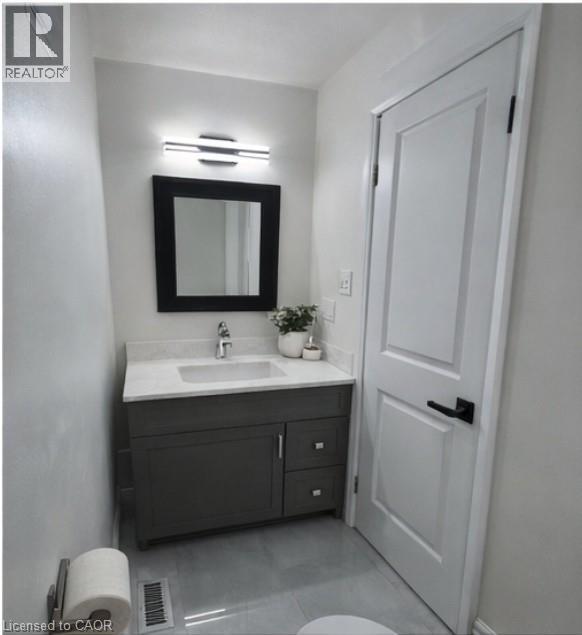131 Bonaventure Drive Unit# 6, London, Ontario  N5V 4H8 - Photo 5 - 40788051
