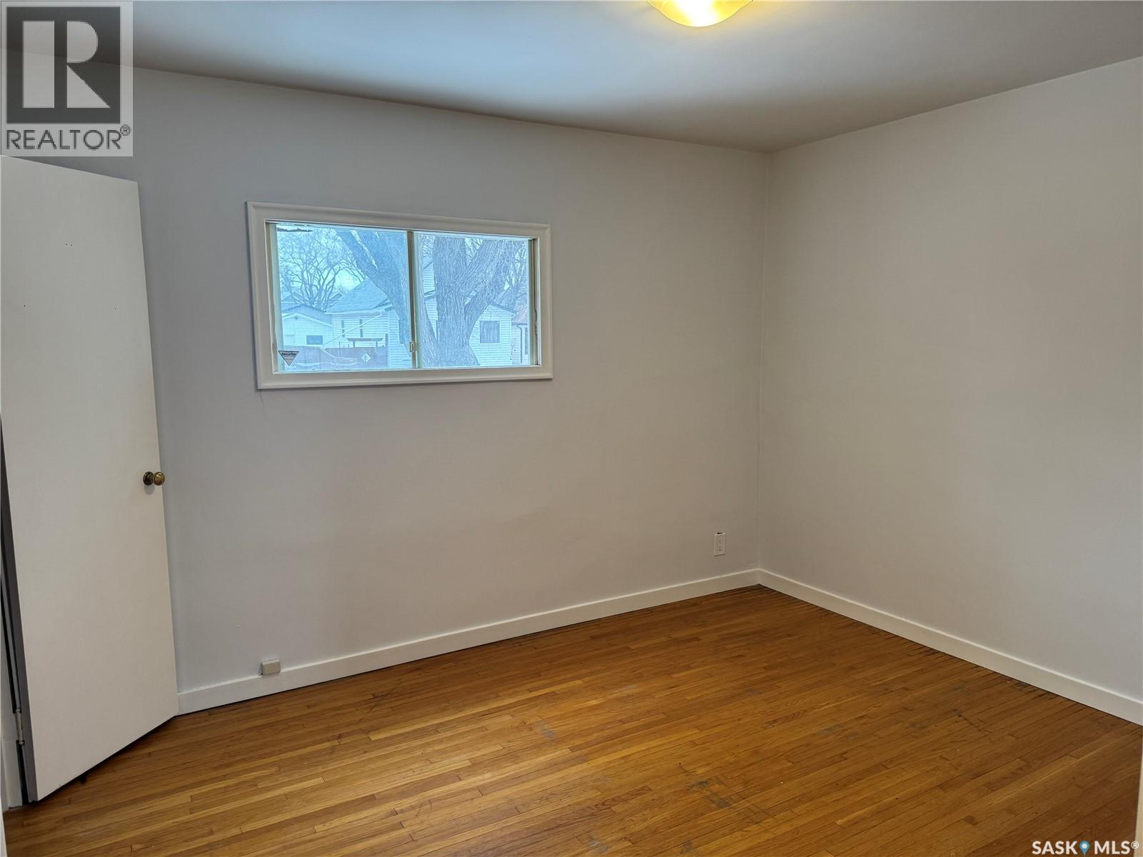 1318 B Avenue N, Saskatoon, Saskatchewan  S7L 1G5 - Photo 16 - SK031249