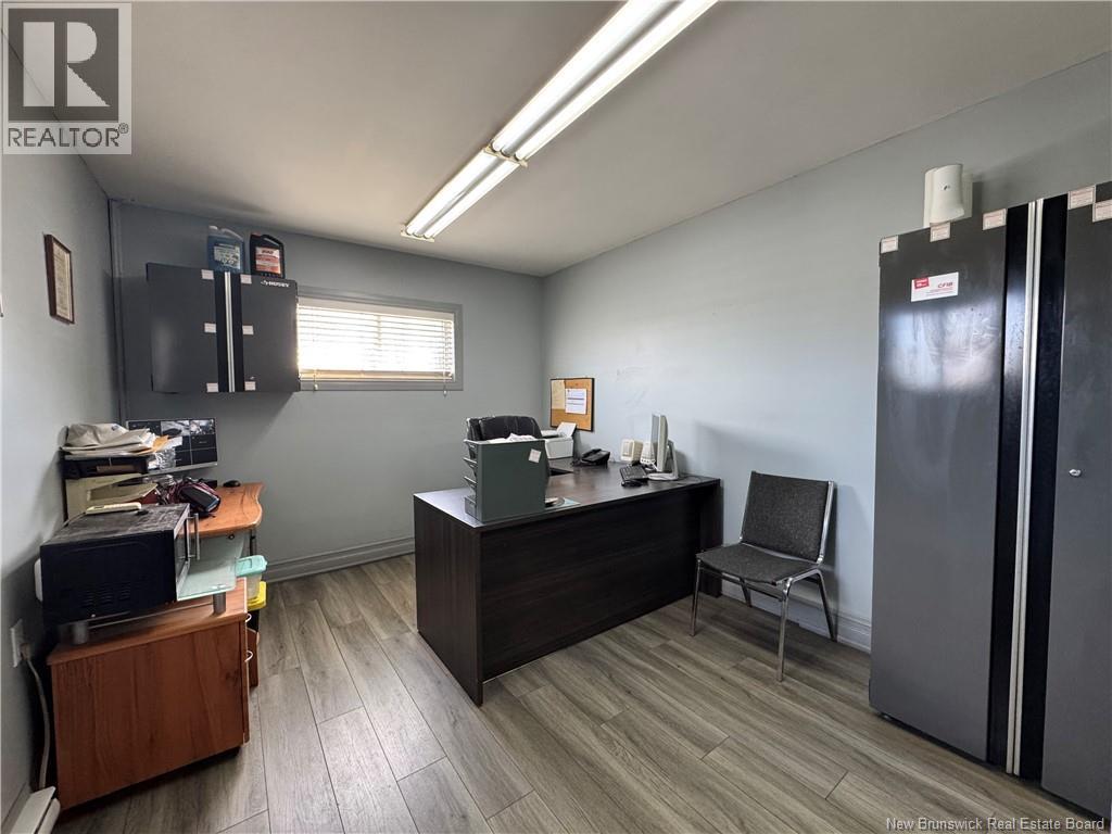 301 Ashburn Road, Saint John, New Brunswick  E2K 5J5 - Photo 17 - NB136071