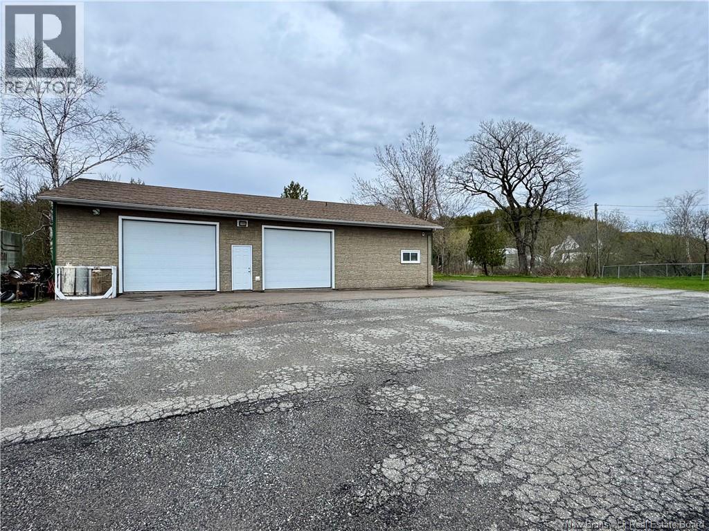 301 Ashburn Road, Saint John, New Brunswick  E2K 5J5 - Photo 21 - NB136071