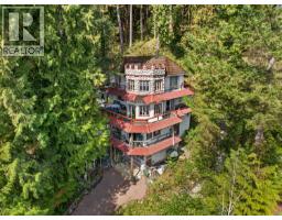 2755 PANORAMA DRIVE, North Vancouver, British Columbia