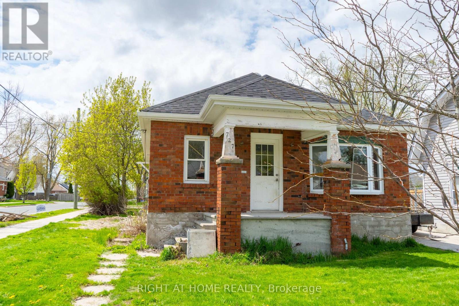 727 PAYNE STREET, Peterborough, Ontario