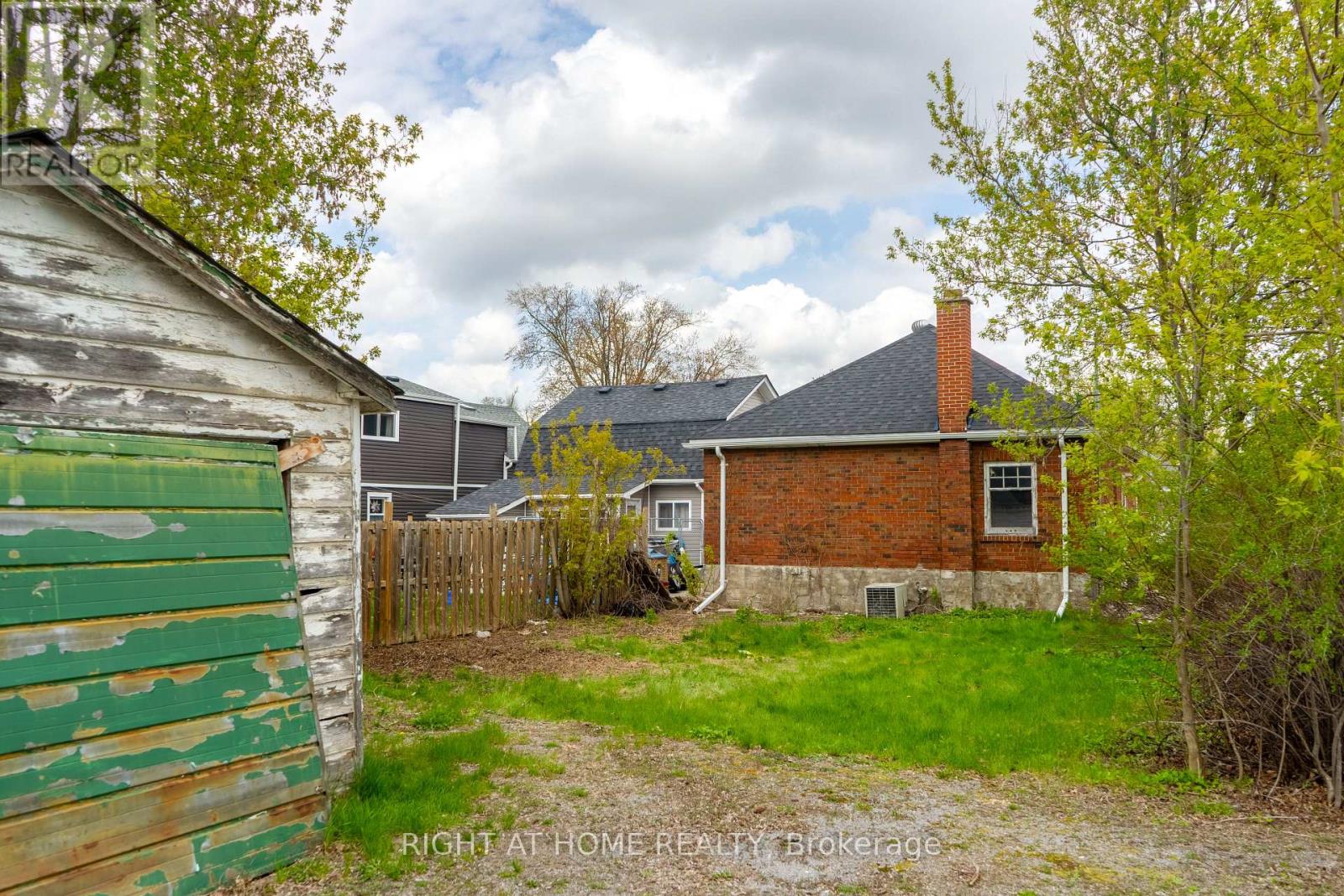 727 Payne Street, Peterborough, Ontario  K9J 2Z9 - Photo 2 - X13112440