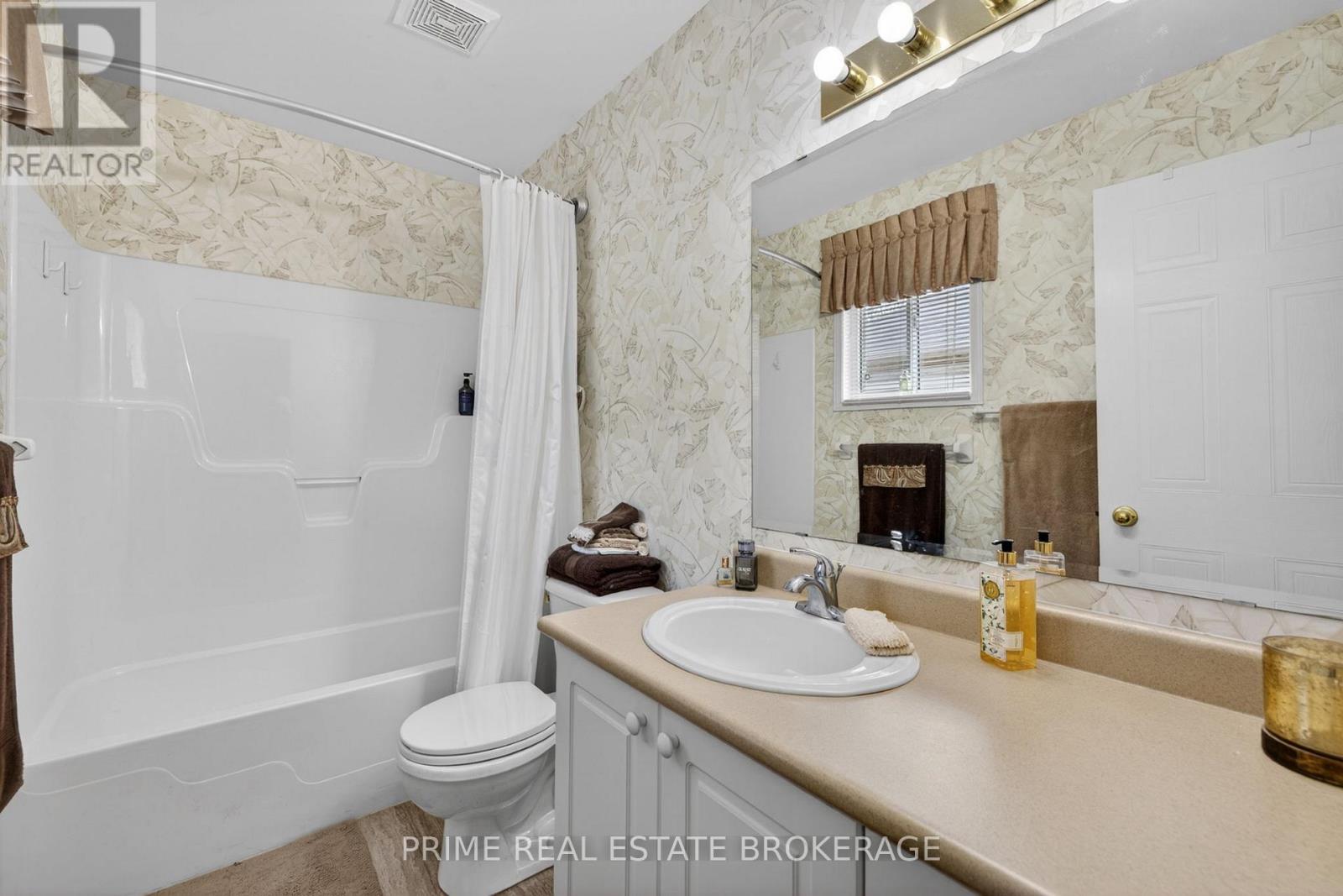 1768 Townsend Drive, London East, Ontario  N5Y 6K8 - Photo 21 - X13112500