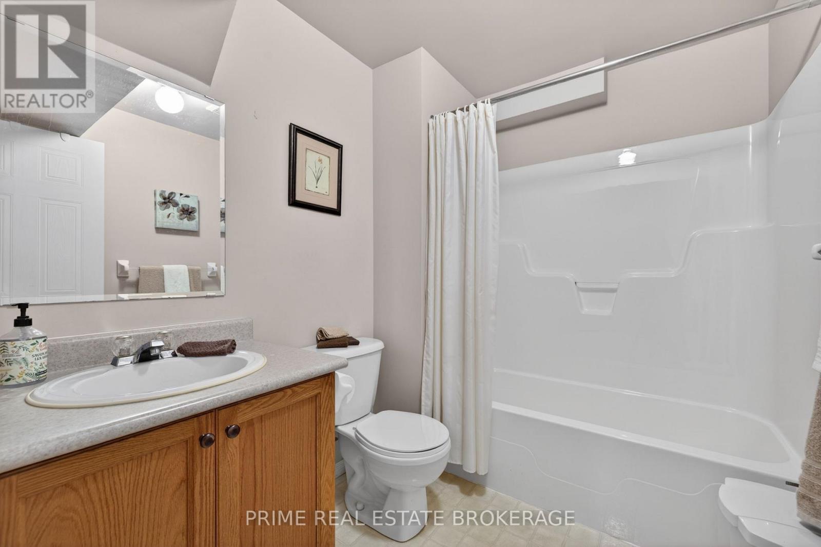 1768 Townsend Drive, London East, Ontario  N5Y 6K8 - Photo 37 - X13112500