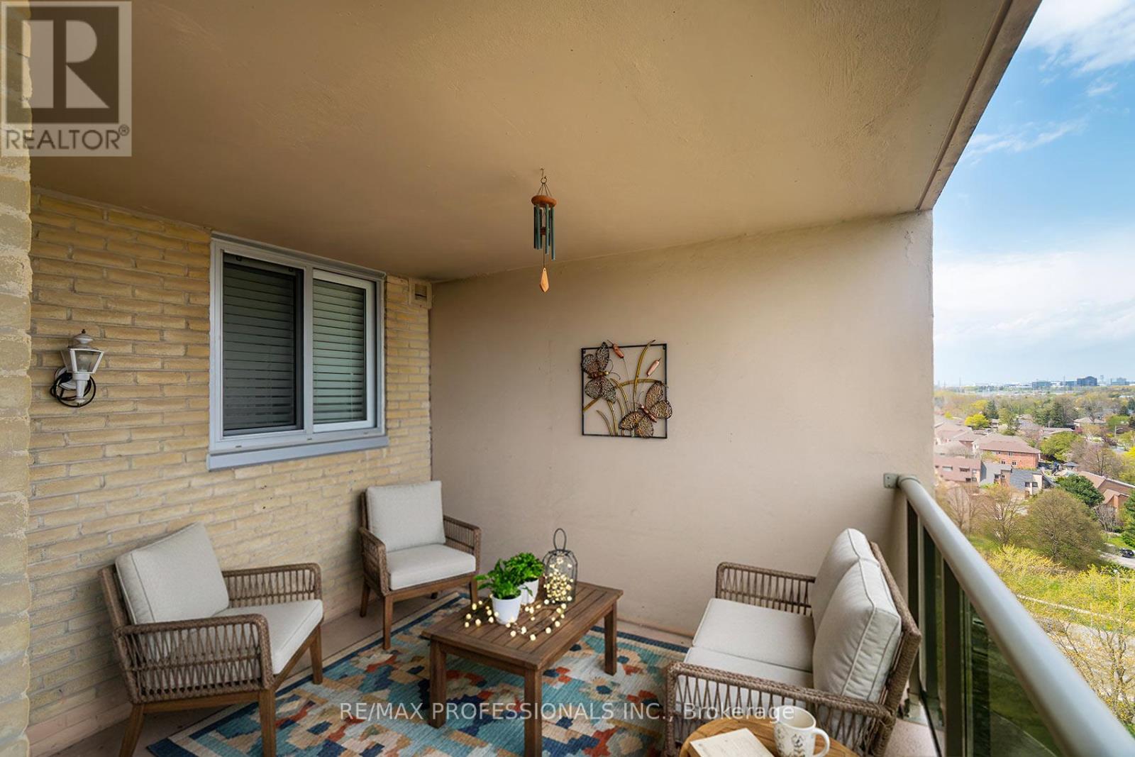 1504 - 812 Burnhamthorpe Road, Toronto, Ontario  M9C 4W1 - Photo 14 - W13111954