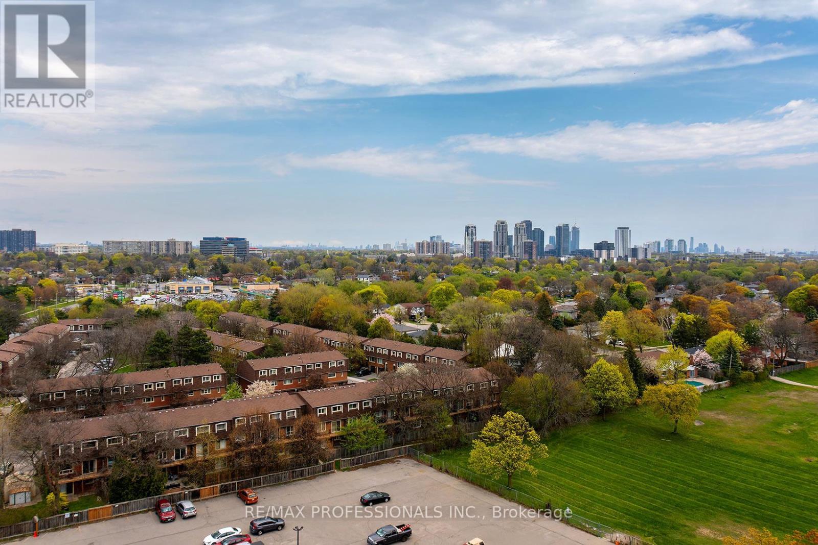 1504 - 812 Burnhamthorpe Road, Toronto, Ontario  M9C 4W1 - Photo 15 - W13111954