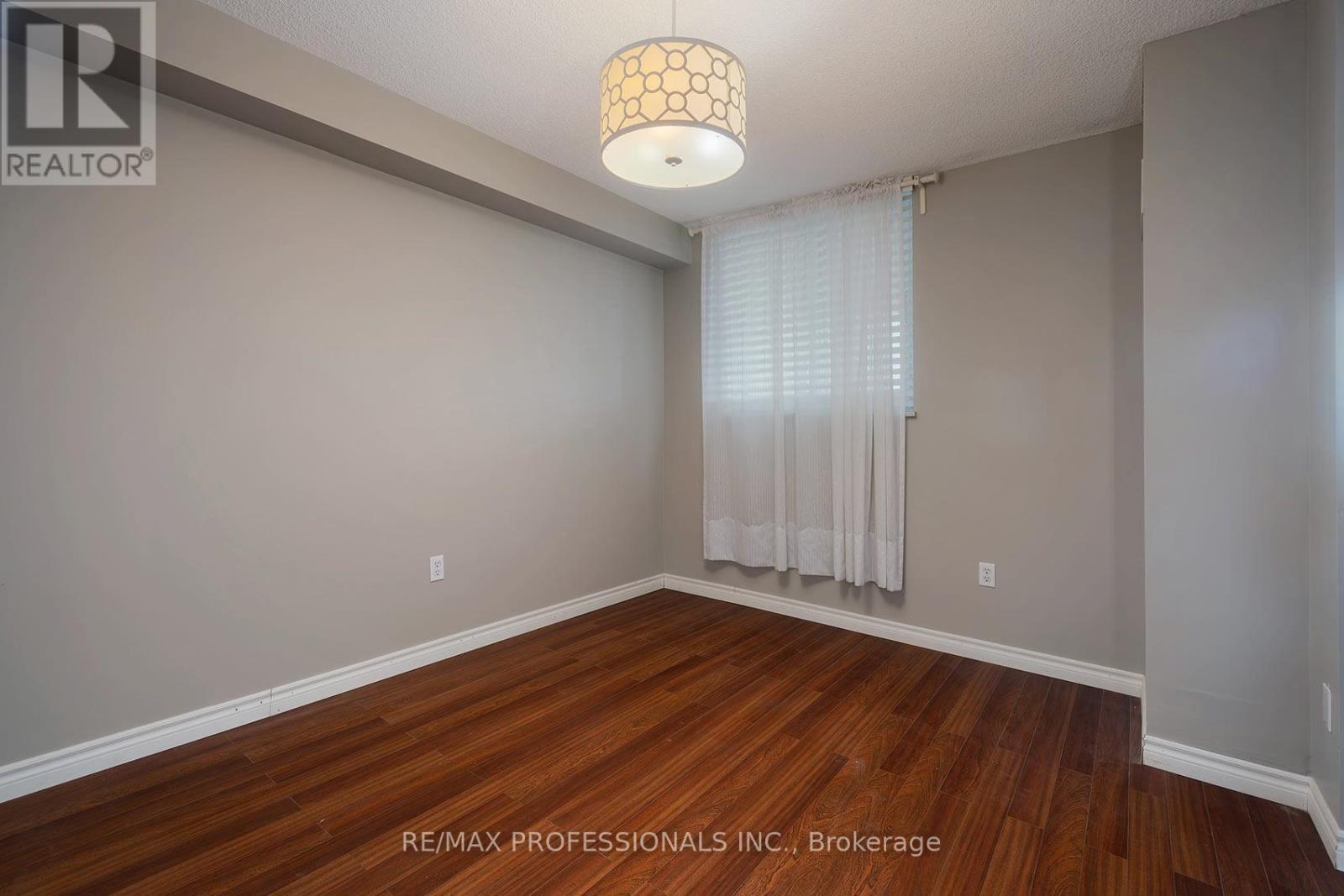 1504 - 812 Burnhamthorpe Road, Toronto, Ontario  M9C 4W1 - Photo 23 - W13111954