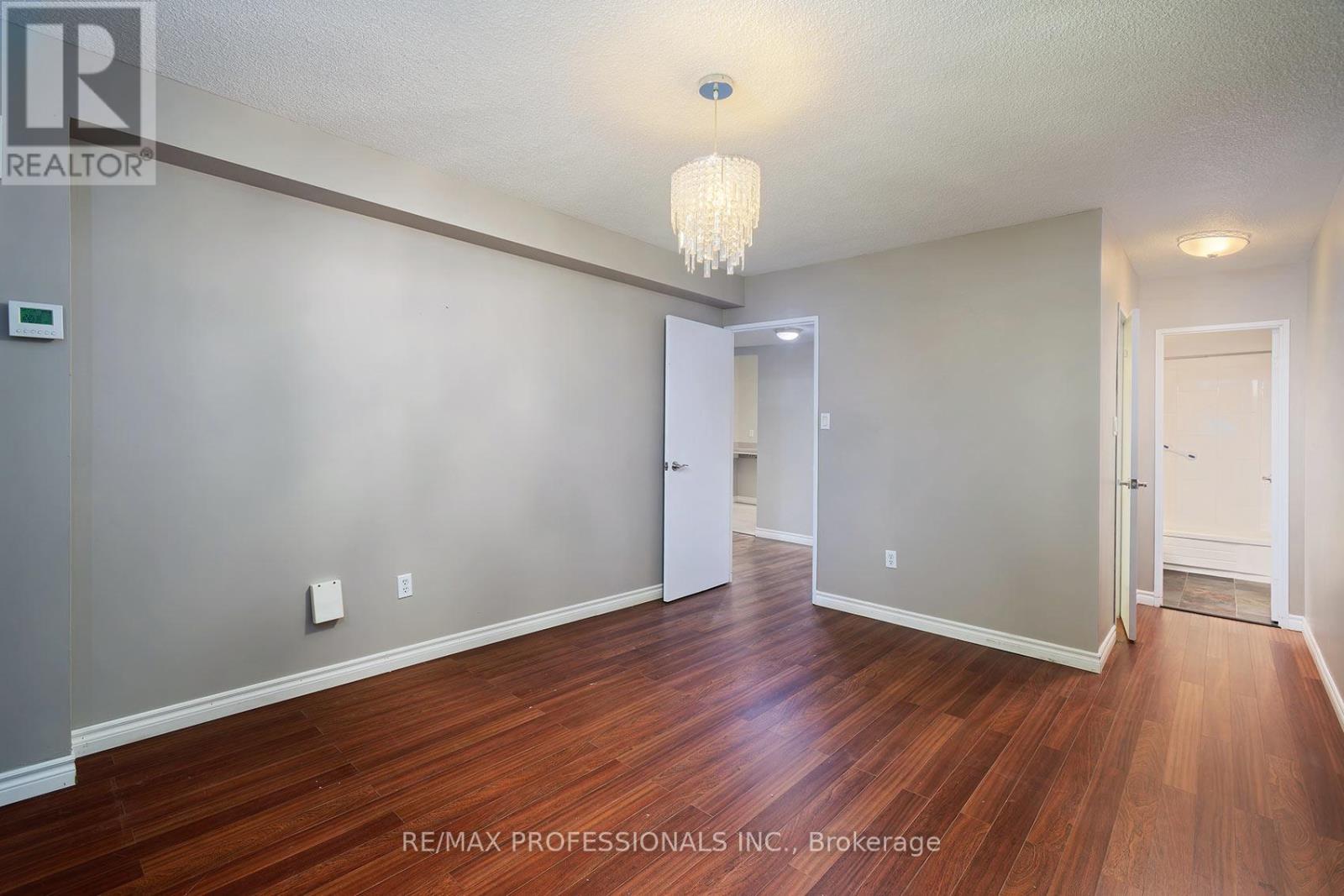 1504 - 812 Burnhamthorpe Road, Toronto, Ontario  M9C 4W1 - Photo 27 - W13111954