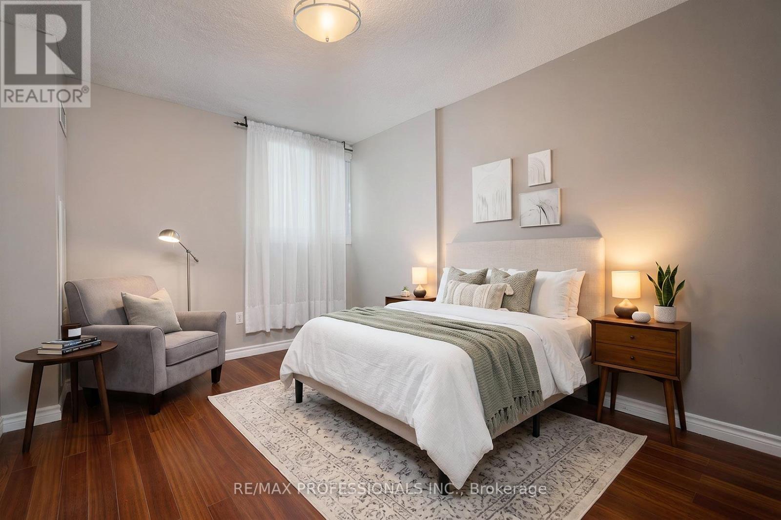 1504 - 812 Burnhamthorpe Road, Toronto, Ontario  M9C 4W1 - Photo 31 - W13111954