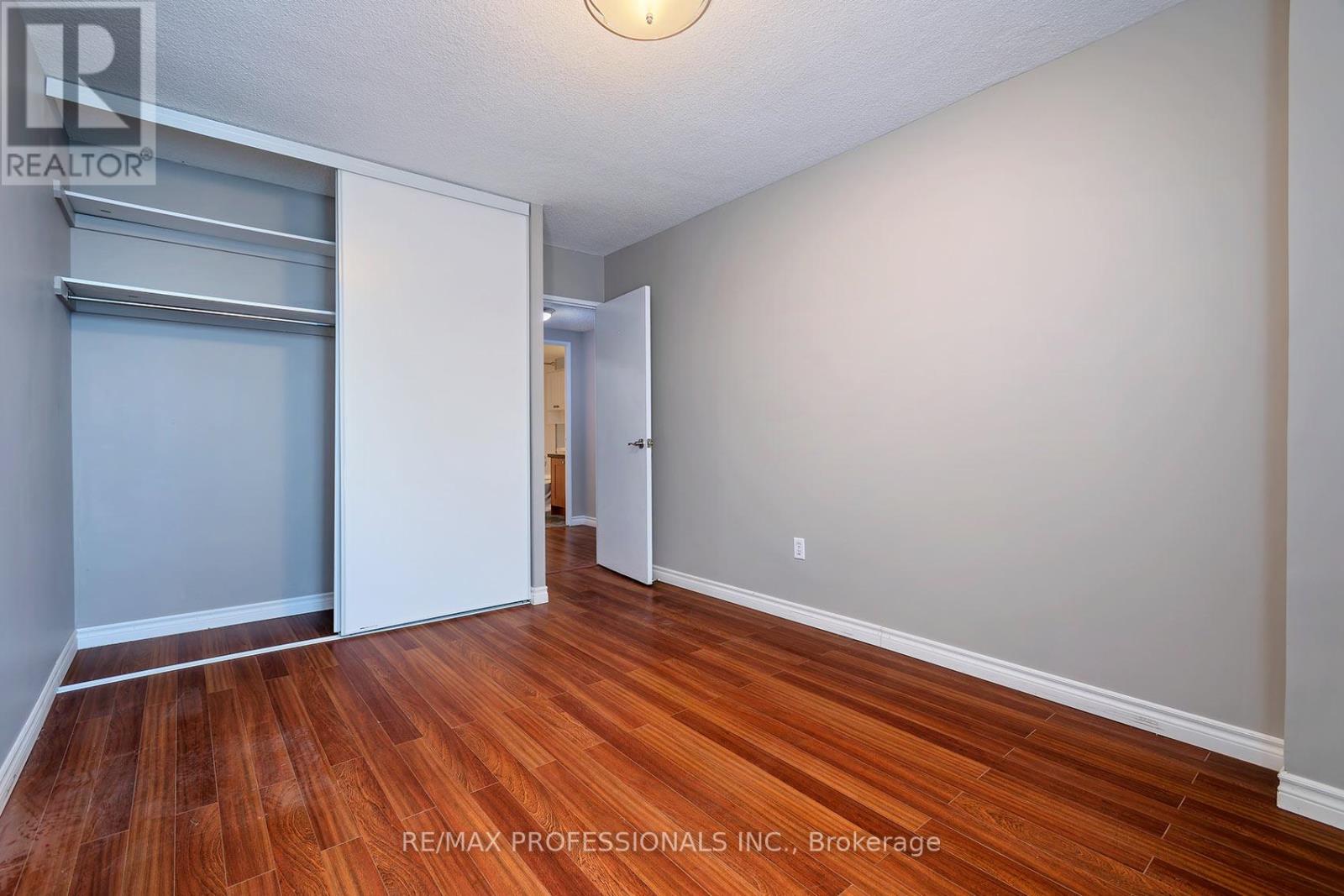 1504 - 812 Burnhamthorpe Road, Toronto, Ontario  M9C 4W1 - Photo 32 - W13111954