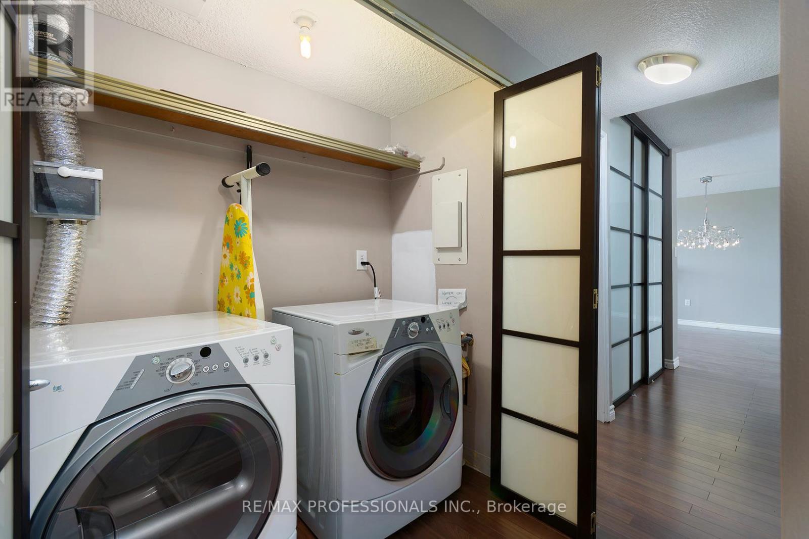 1504 - 812 Burnhamthorpe Road, Toronto, Ontario  M9C 4W1 - Photo 34 - W13111954