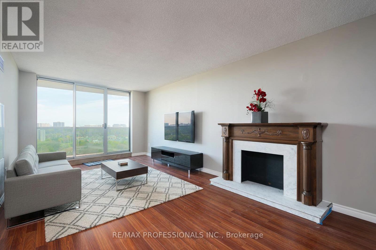 1504 - 812 Burnhamthorpe Road, Toronto, Ontario  M9C 4W1 - Photo 6 - W13111954