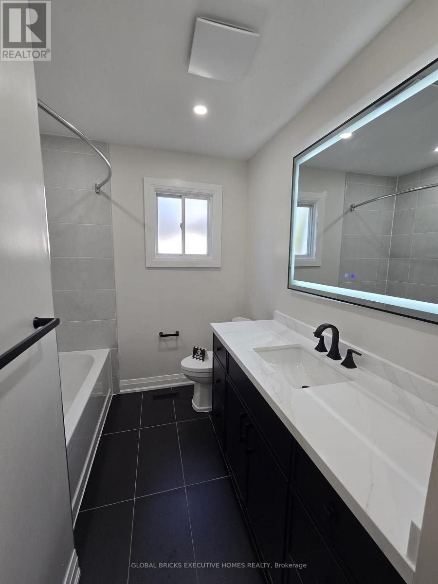 Main - 3285 Lansdown Drive, Burlington, Ontario  L7M 1S4 - Photo 9 - W13111994