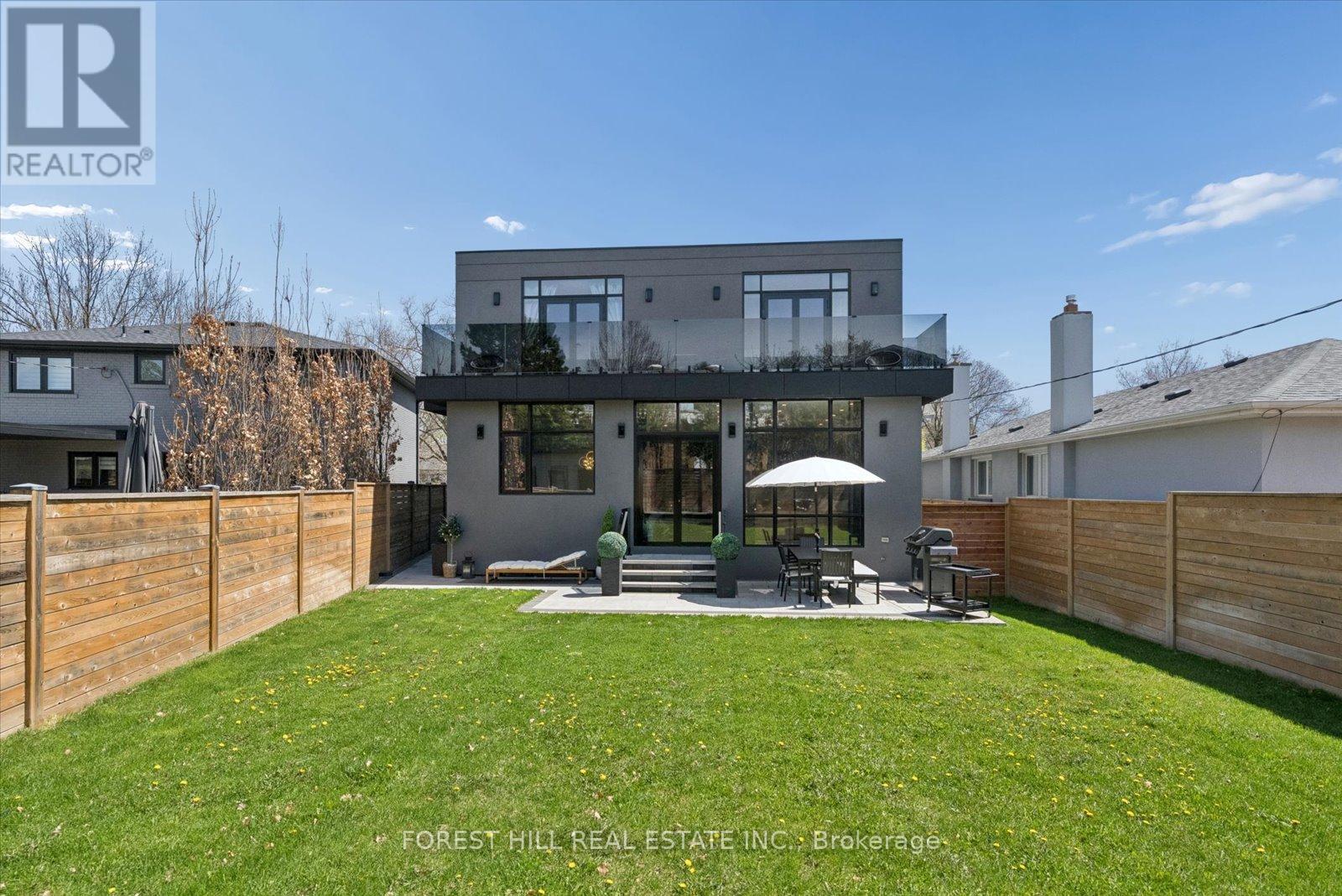 16 Lemonwood Drive, Toronto, Ontario  M9A 4L4 - Photo 32 - W13112016