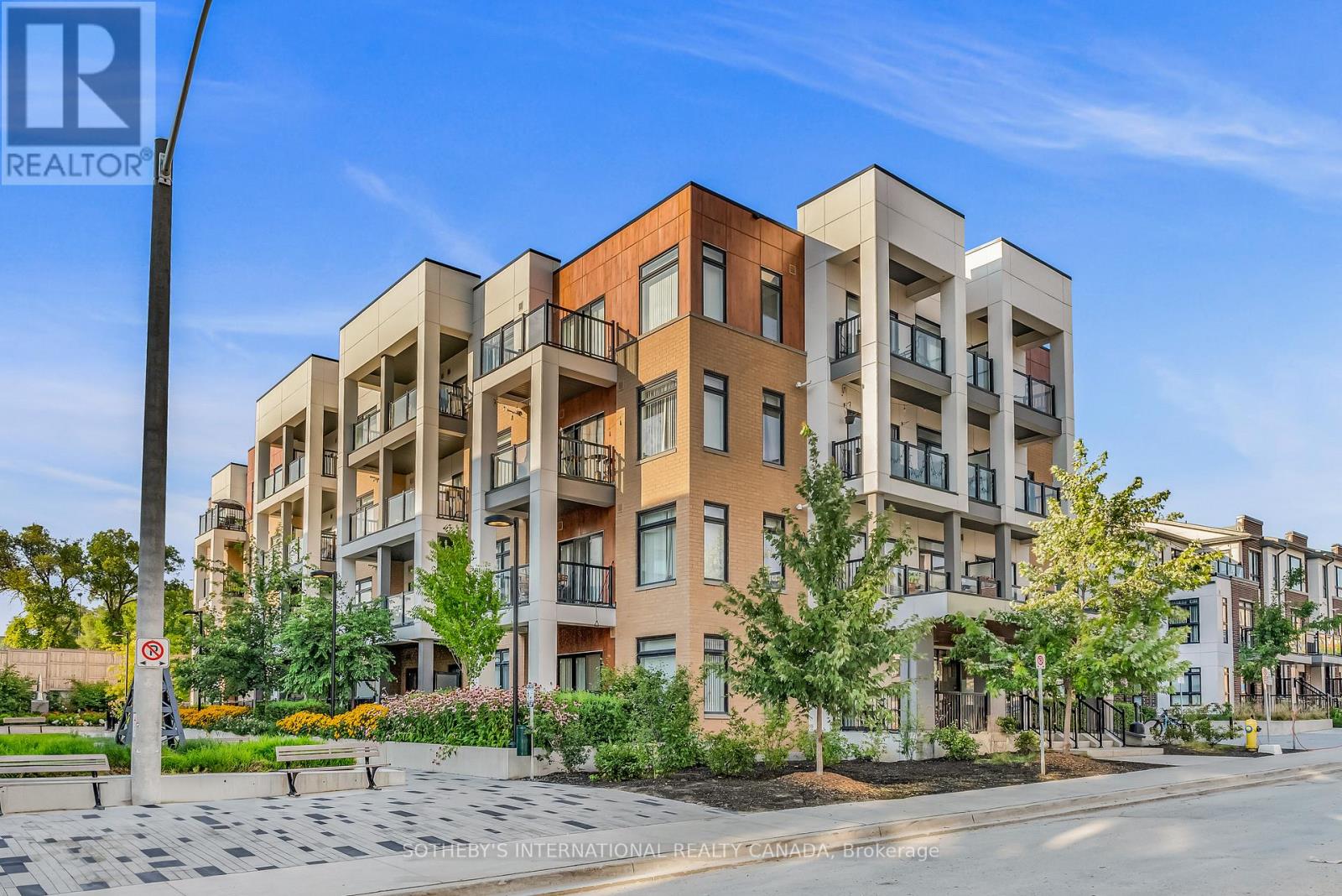 406 - 120 Canon Jackson Drive, Toronto, Ontario  M6M 0B8 - Photo 2 - W13112028