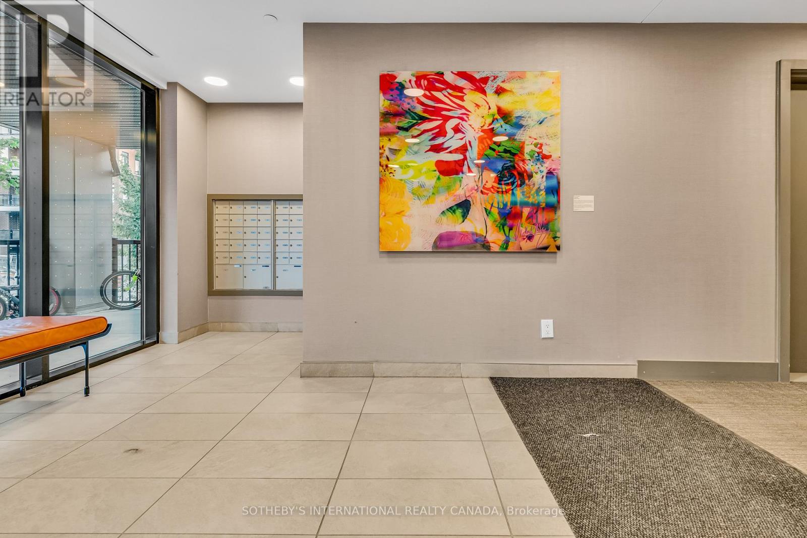 406 - 120 Canon Jackson Drive, Toronto, Ontario  M6M 0B8 - Photo 4 - W13112028