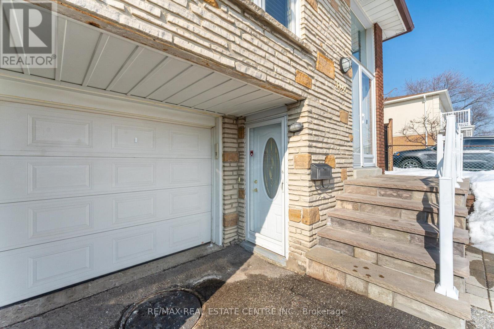 3392 Homark Drive, Mississauga, Ontario  L4Y 2K7 - Photo 24 - W13112098