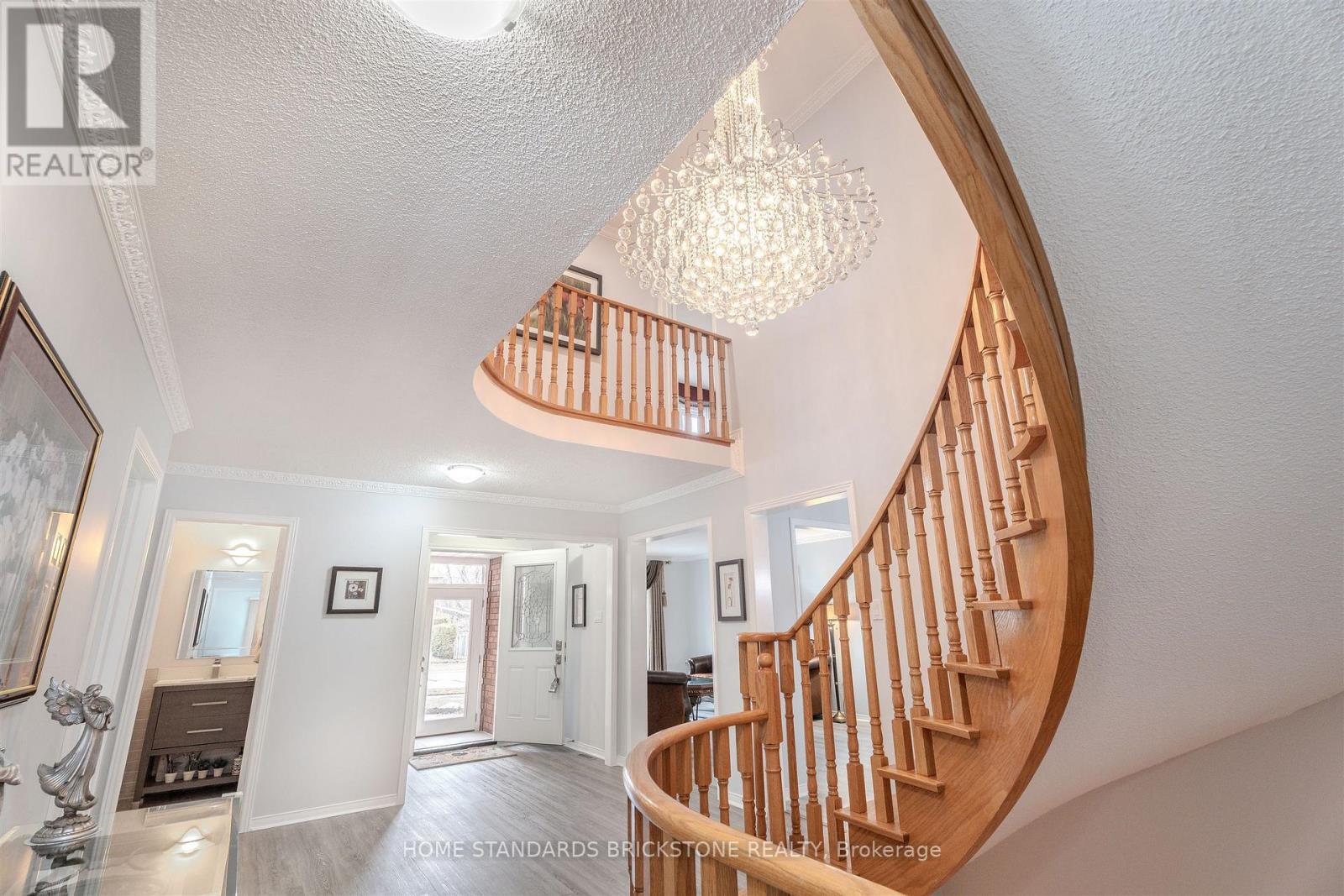 4538 Penhallow Road, Mississauga, Ontario  L5V 1E7 - Photo 7 - W13112104
