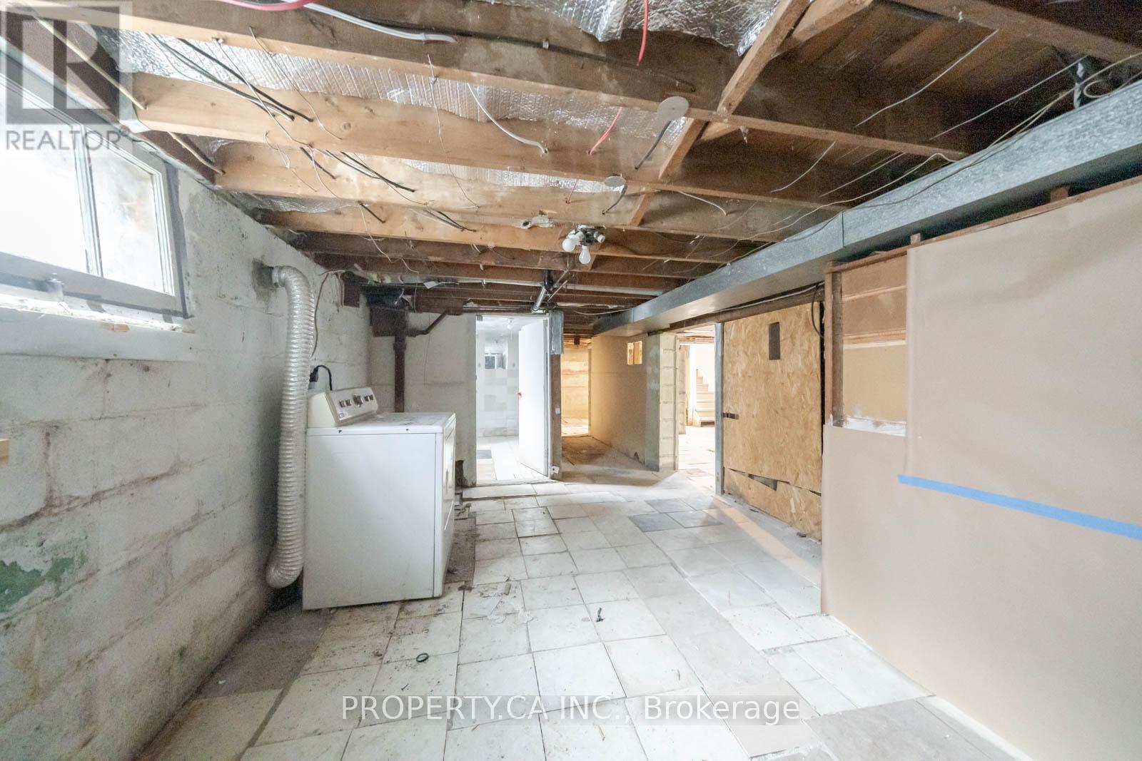 46 Mcmurchy Avenue N, Brampton, Ontario  L6X 1Y1 - Photo 19 - W13112112