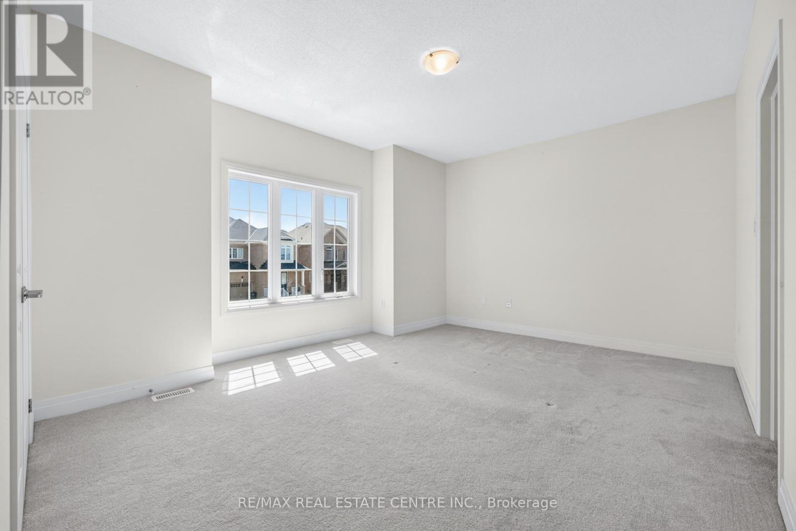 423 Royal West Drive, Brampton, Ontario  L6X 5K1 - Photo 26 - W13112116