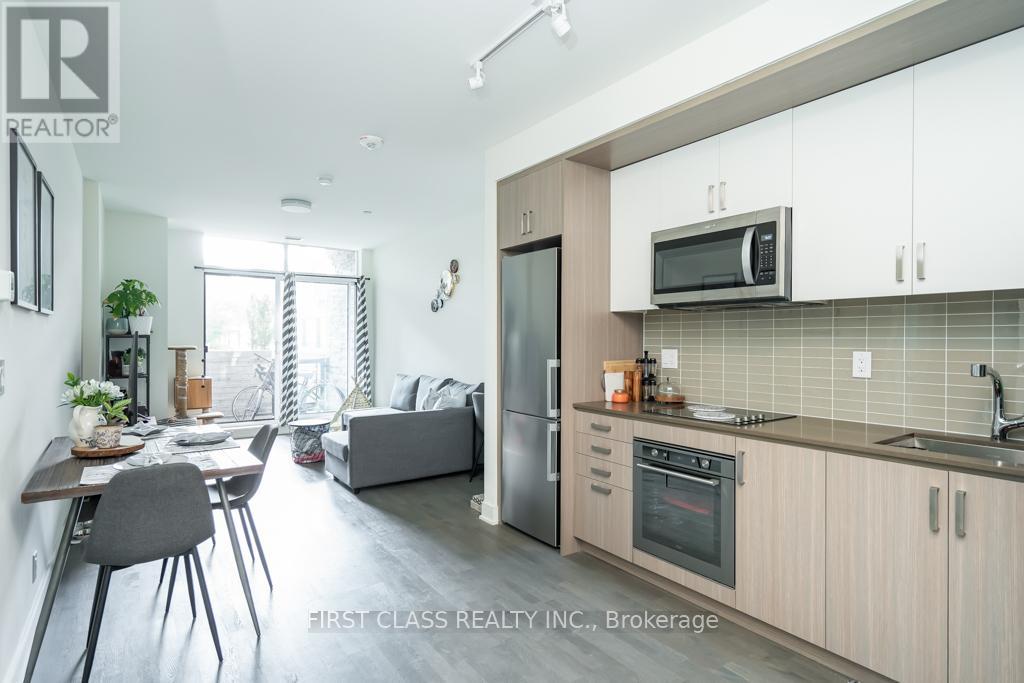 159 - 1575 Lakeshore Road W, Mississauga (Clarkson), Ontario  L5J 0B1 - Photo 2 - W13112136