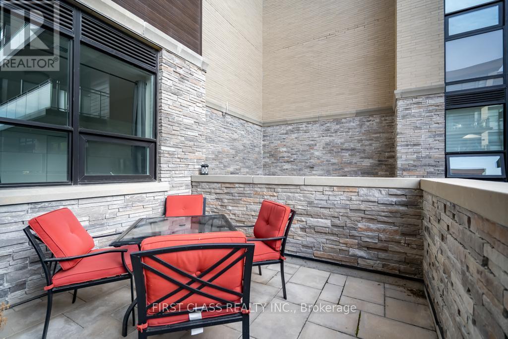 159 - 1575 Lakeshore Road W, Mississauga (Clarkson), Ontario  L5J 0B1 - Photo 3 - W13112136