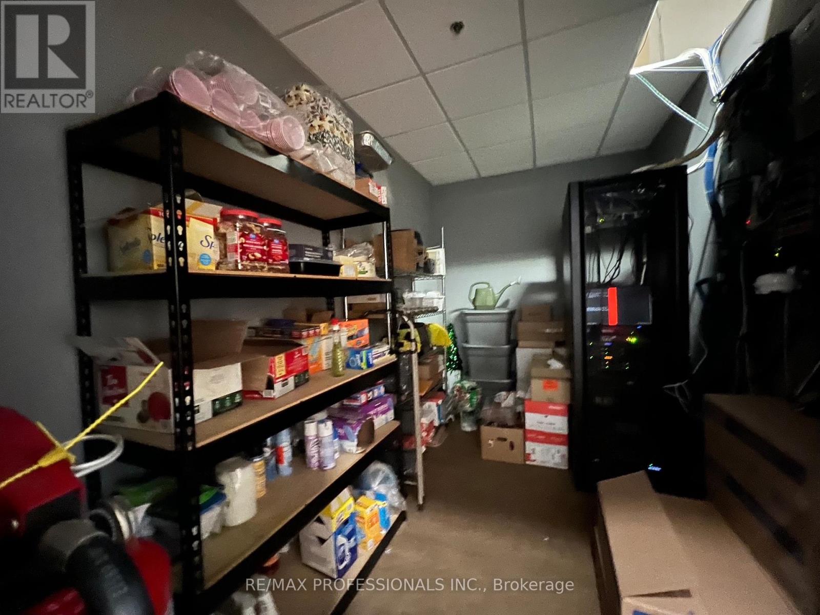 130 North Queen Street, Toronto, Ontario  M8Z 2E4 - Photo 13 - W13112174