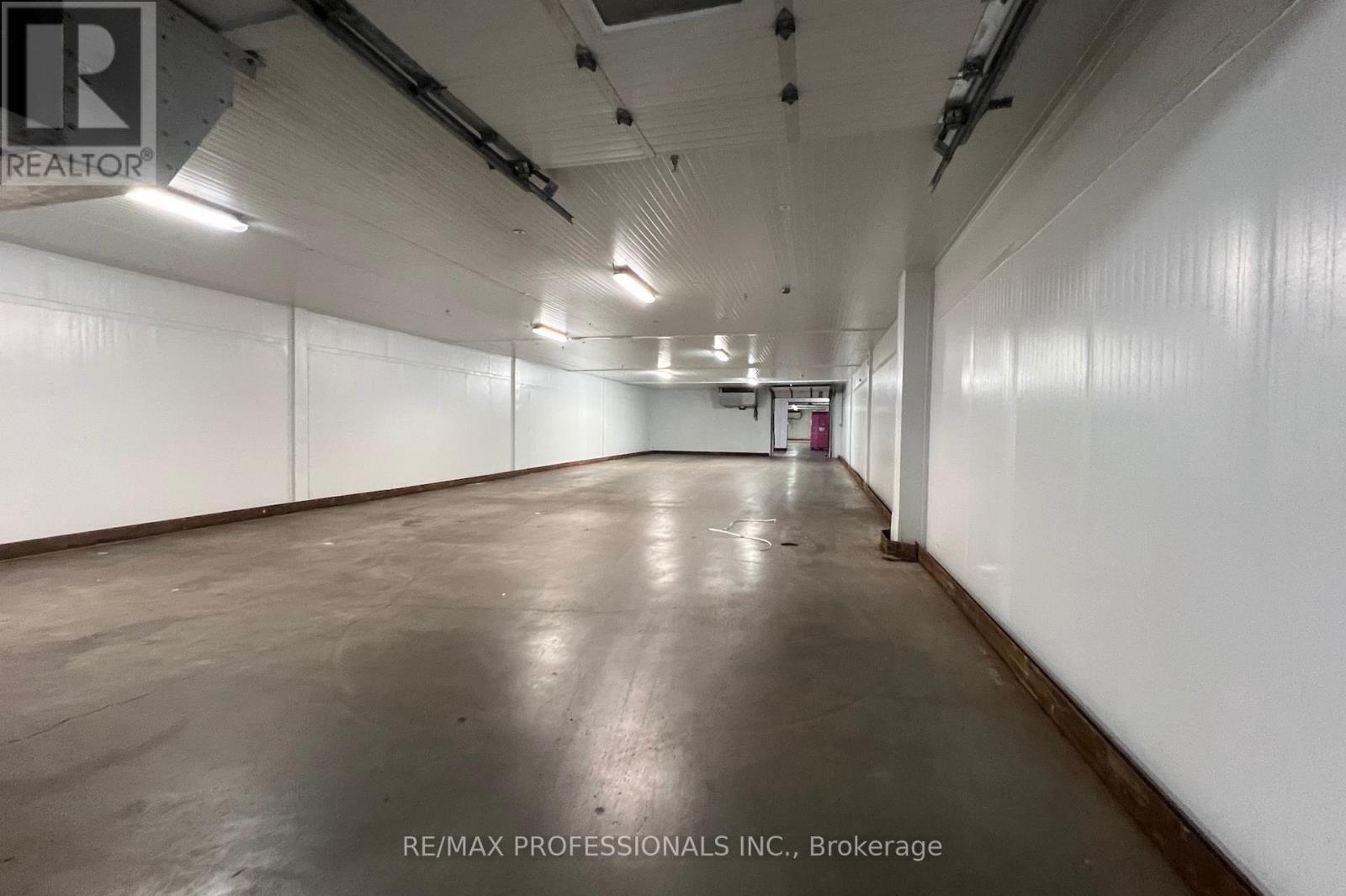 130 North Queen Street, Toronto, Ontario  M8Z 2E4 - Photo 29 - W13112174