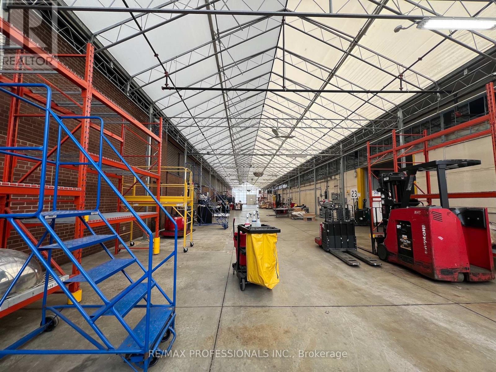 130 North Queen Street, Toronto, Ontario  M8Z 2E4 - Photo 30 - W13112174