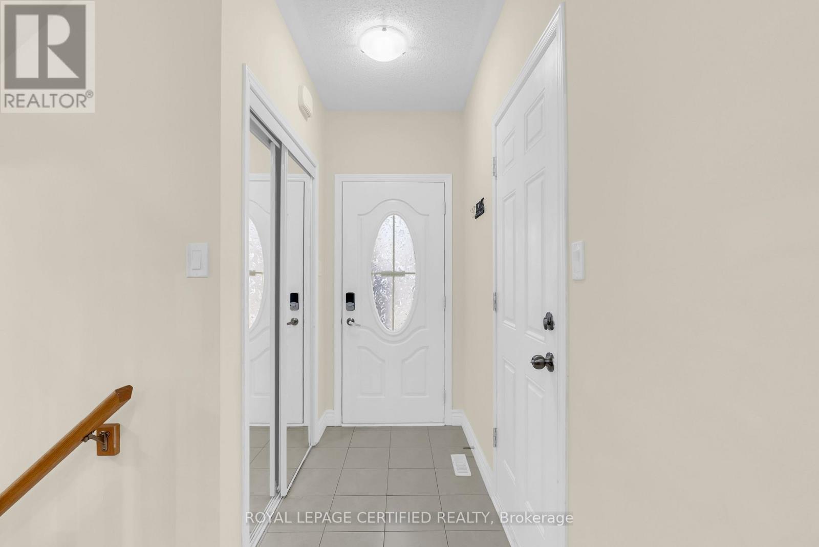 441 Cavanagh Lane, Milton, Ontario  L9T 8G6 - Photo 5 - W13112186
