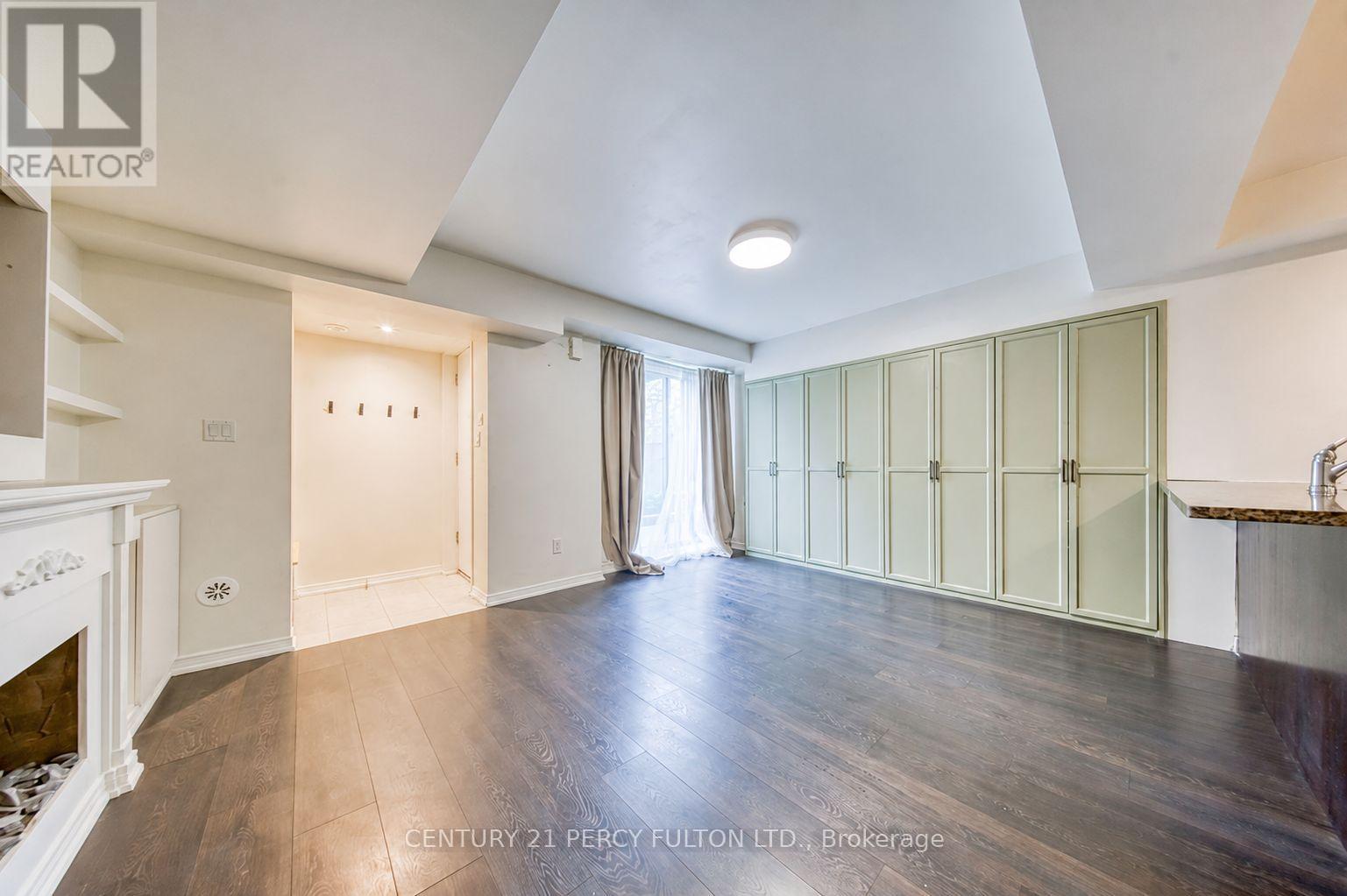 103 - 3 Applewood Lane W, Toronto, Ontario  M9C 0C1 - Photo 2 - W13112202