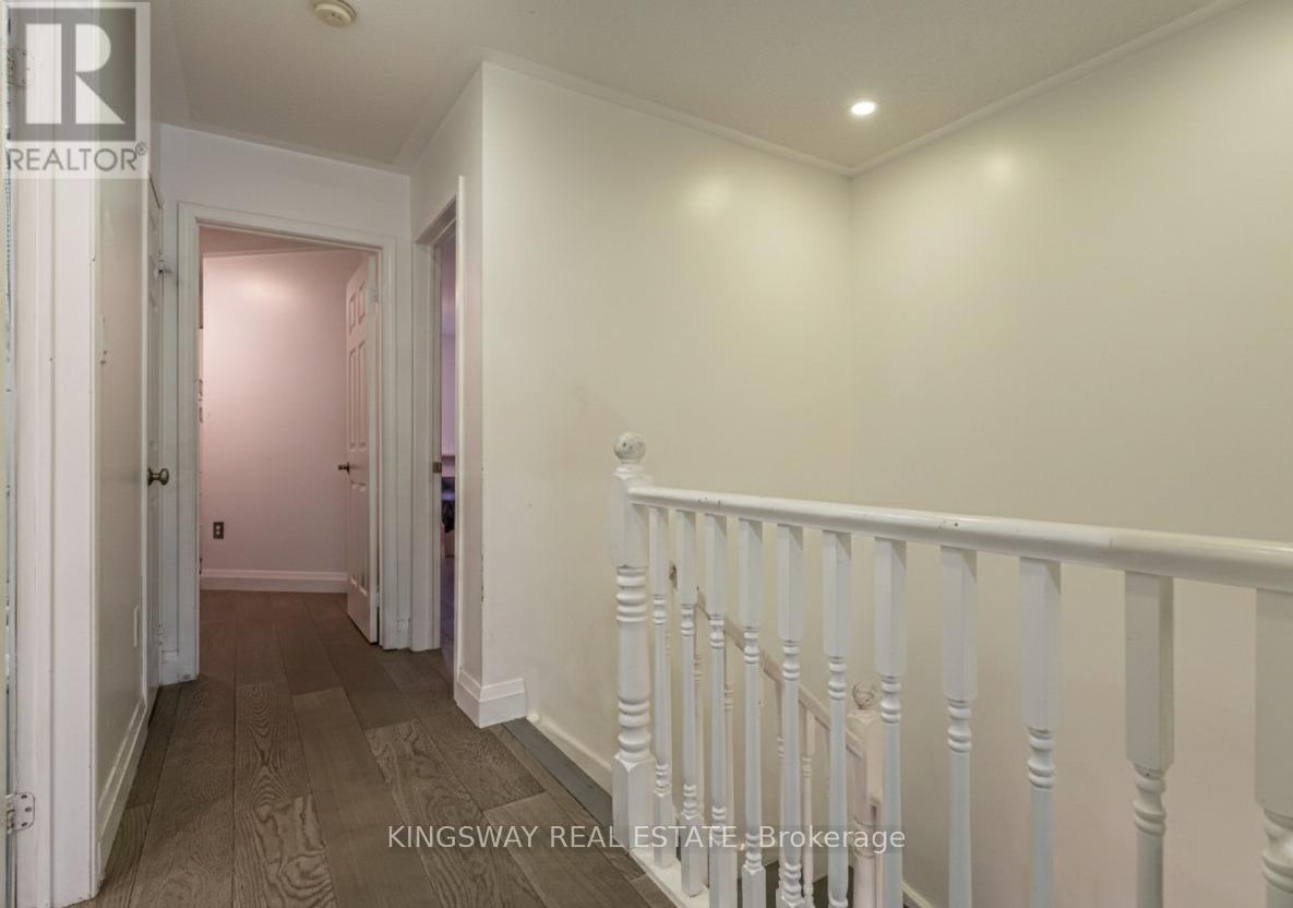 6 - 280 Hillcrest Avenue, Mississauga, Ontario  L5B 4L3 - Photo 15 - W13112206