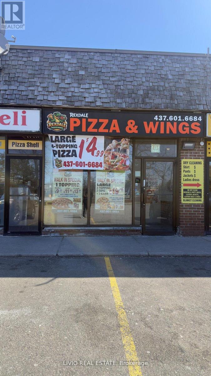 6 - 11 Westmore Drive, Toronto (West Humber-Clairville), Ontario  M9V 3Y6 - Photo 3 - W13112232