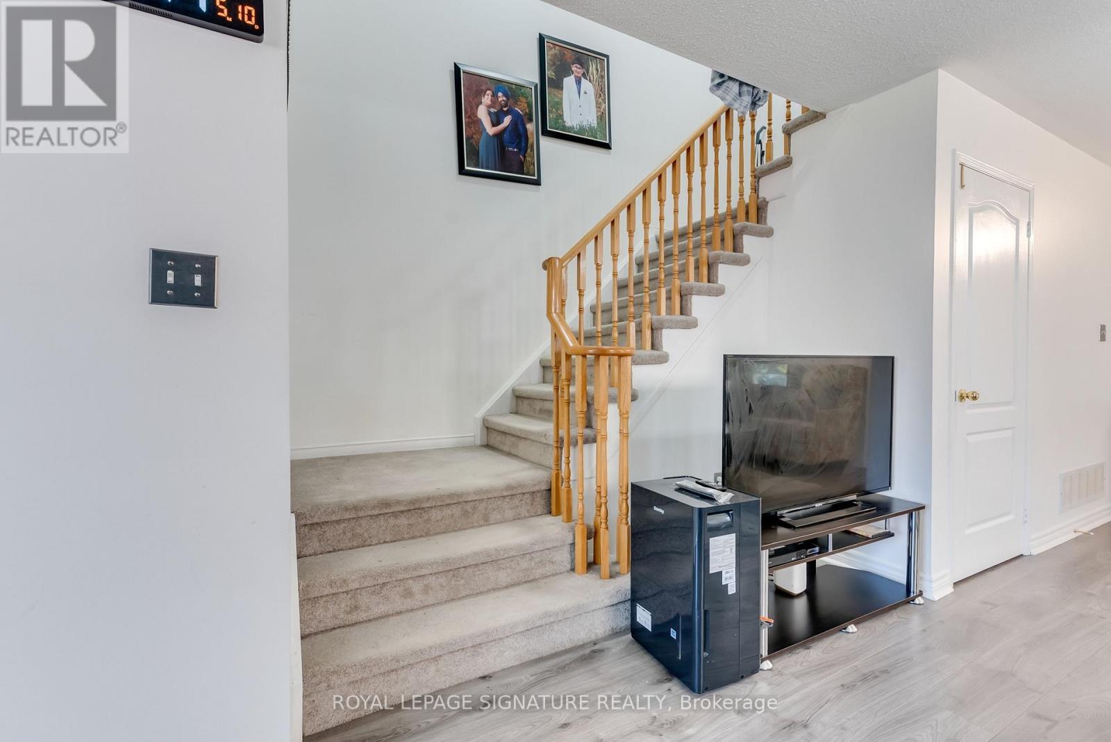 54 Wilmont Court, Brampton, Ontario  L6X 4Z7 - Photo 15 - W13112288