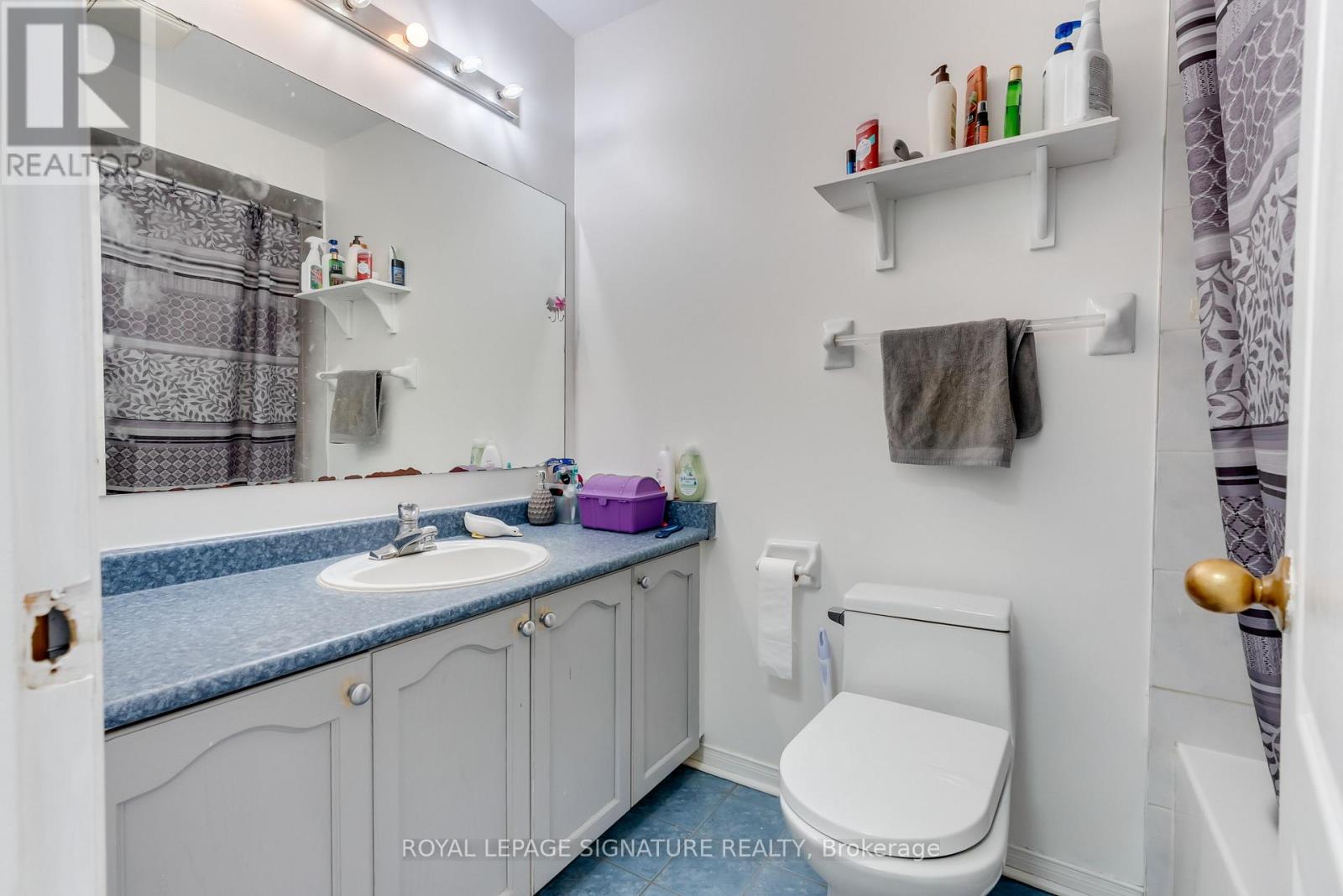 54 Wilmont Court, Brampton, Ontario  L6X 4Z7 - Photo 23 - W13112288