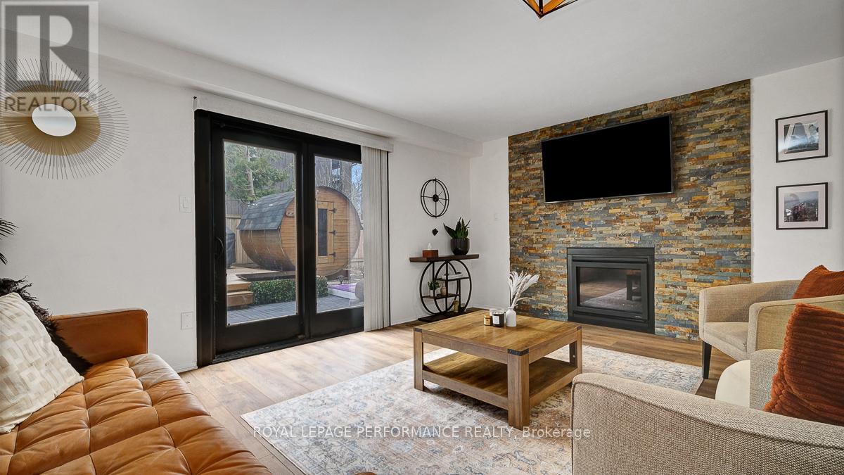 510 Foxview Place, Ottawa, Ontario  K1K 4C4 - Photo 12 - X13112486