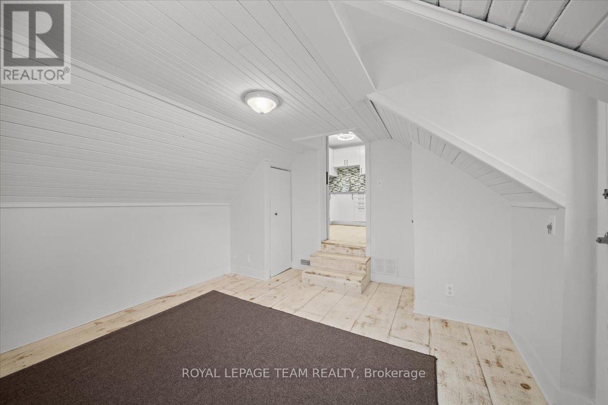 2 - 135 Upper Lorne Place, Ottawa, Ontario  K1R 7G8 - Photo 13 - X13112526