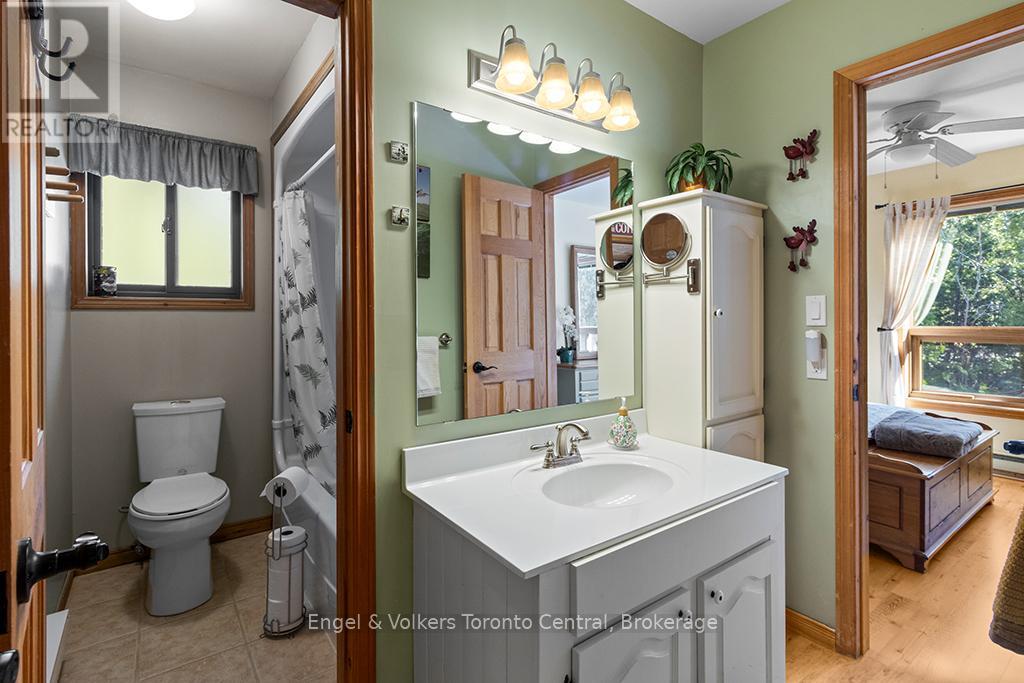 11 Spry Shore Road, Northern Bruce Peninsula, Ontario  N0H 1W0 - Photo 23 - X13111988