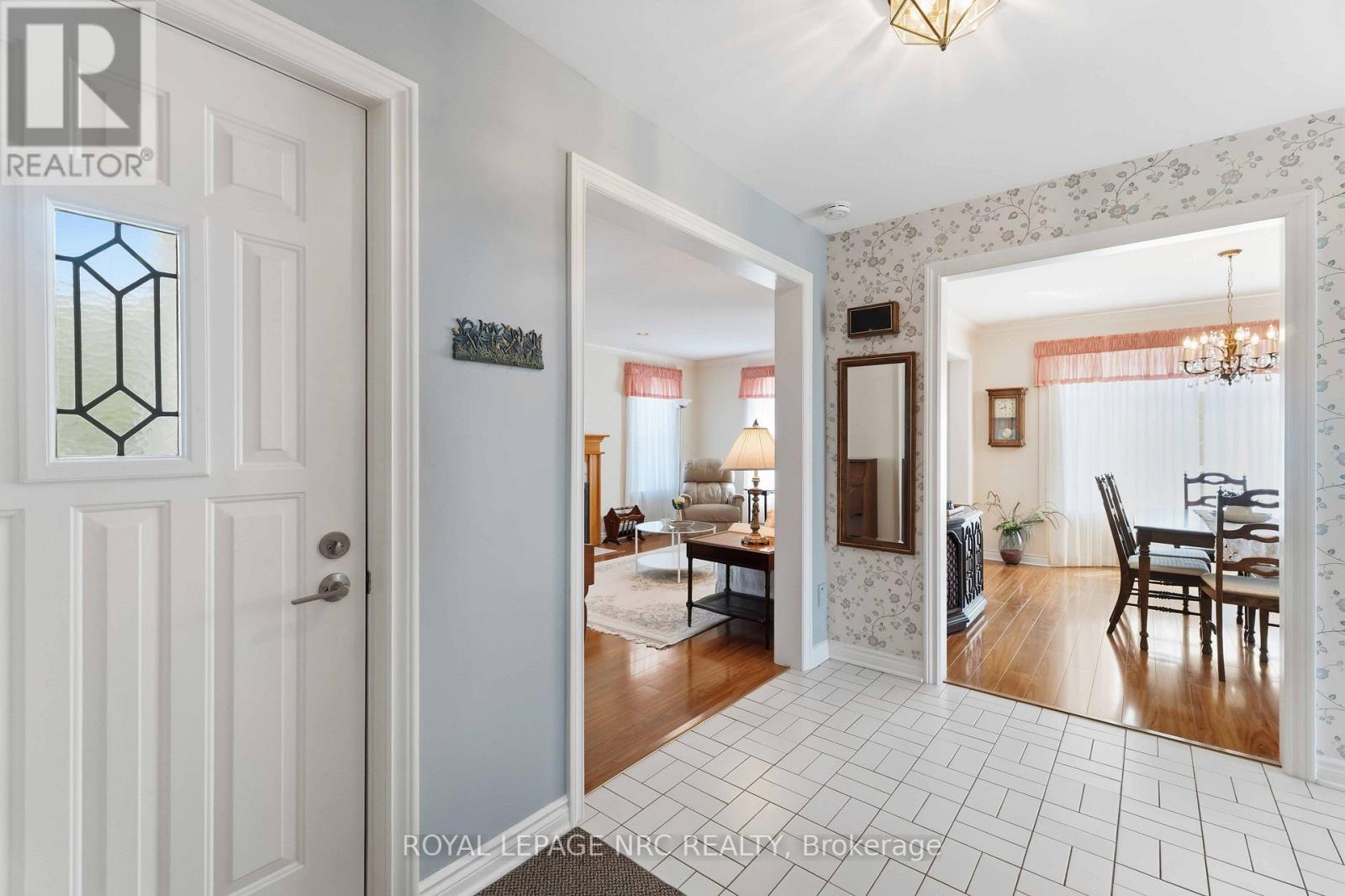 80 Melissa Crescent, Welland, Ontario  L3C 6N9 - Photo 4 - X13112354