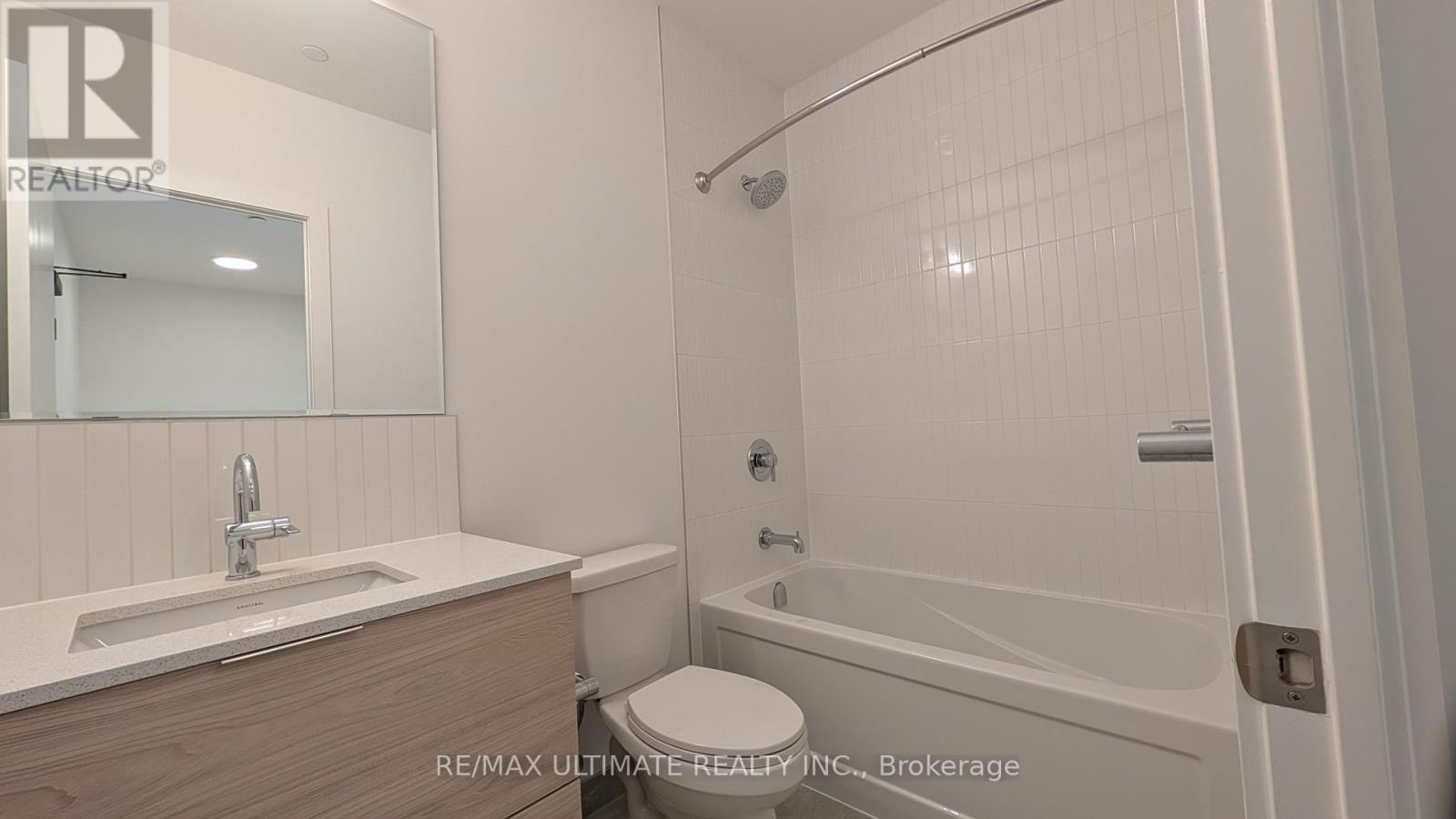 636 - 2501 Saw Whet Boulevard, Oakville, Ontario  L6M 4G3 - Photo 10 - W13112106