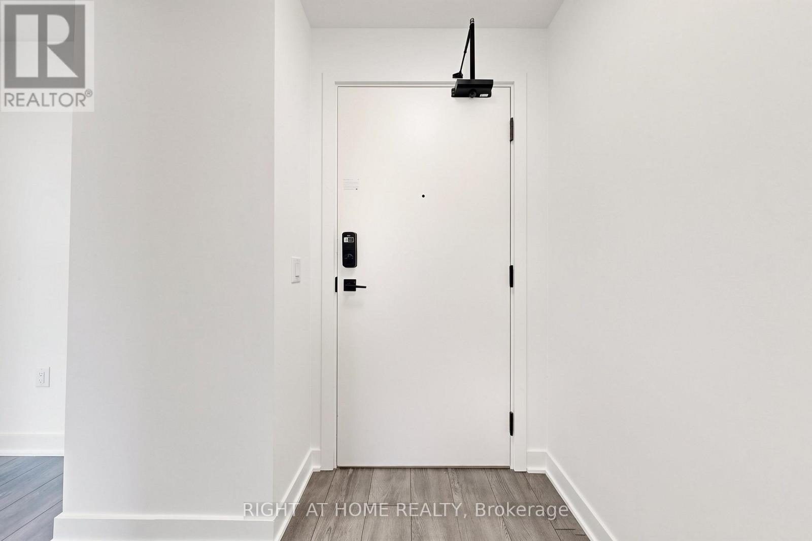 2306 - 1185 Dupont Street, Toronto, Ontario  M6H 0G5 - Photo 6 - W13103790