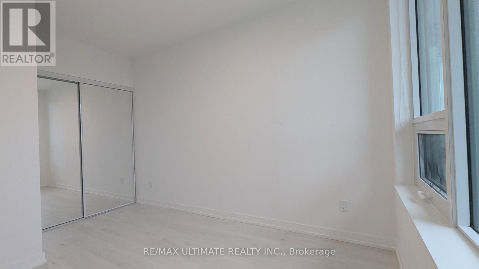 636 - 2501 Saw Whet Boulevard, Oakville, Ontario  L6M 4G3 - Photo 9 - W13112106