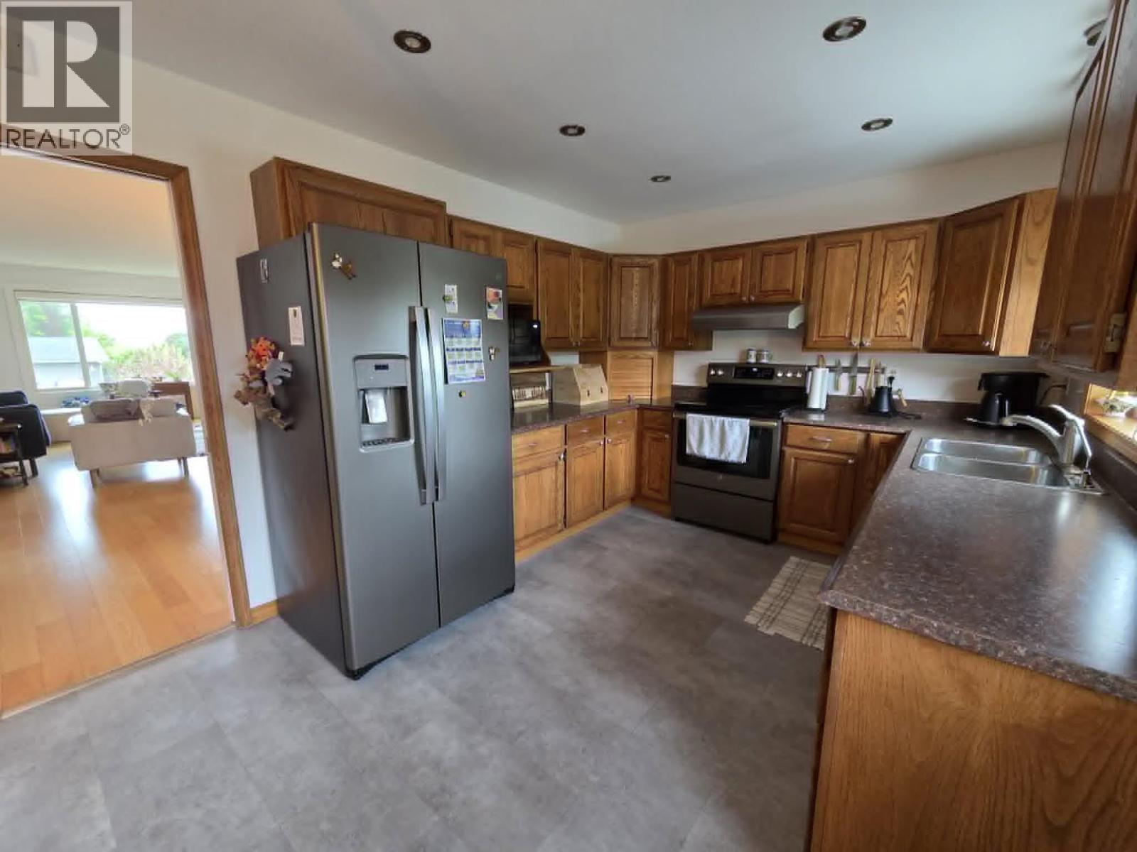 4736 Wilson Avenue, Terrace, British Columbia  V8G 4K9 - Photo 3 - R3121999