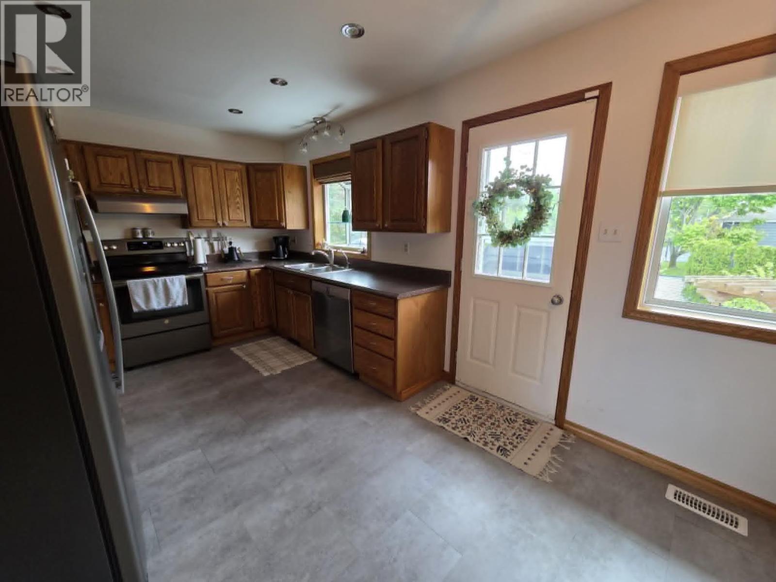 4736 Wilson Avenue, Terrace, British Columbia  V8G 4K9 - Photo 4 - R3121999