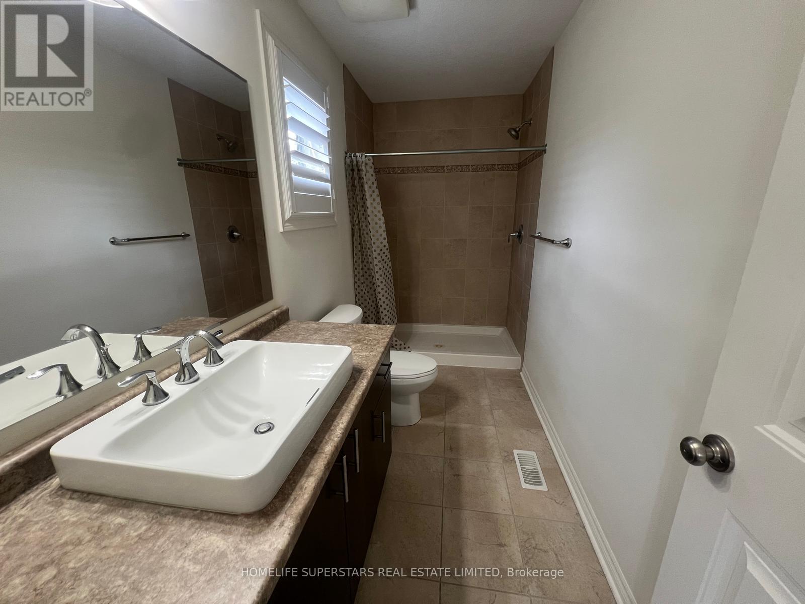 246 Gravel Ridge Trail, Kitchener, Ontario  N2E 0B8 - Photo 12 - X13112050