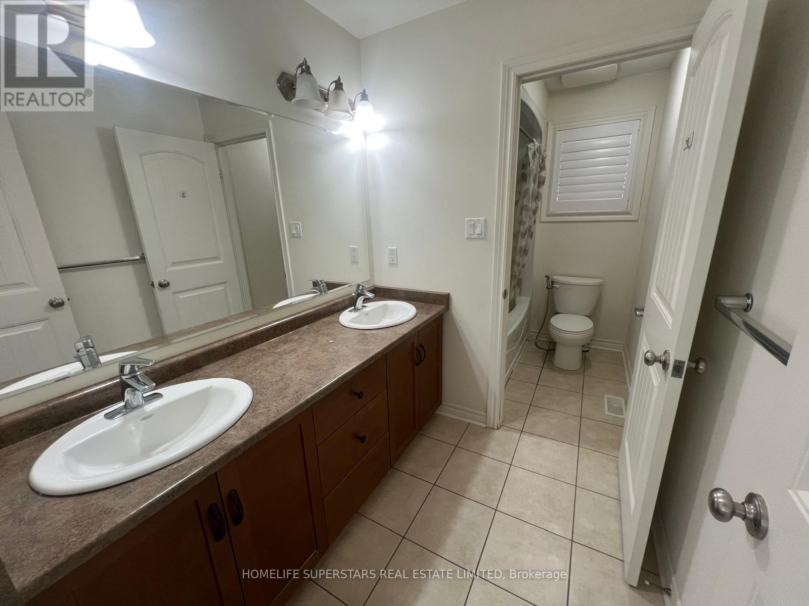 246 Gravel Ridge Trail, Kitchener, Ontario  N2E 0B8 - Photo 13 - X13112050