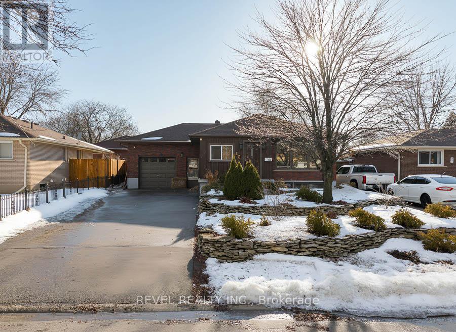 45 Buckingham Street, Brantford, Ontario  N3R 3B2 - Photo 1 - X13112140